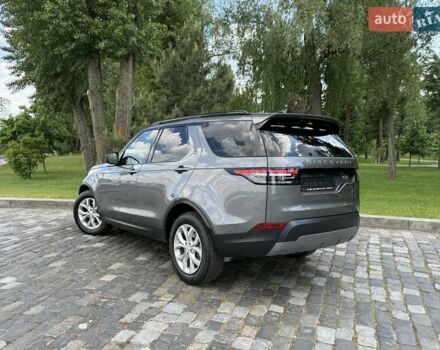 Сірий Ленд Ровер Діскавері, об'ємом двигуна 2 л та пробігом 124 тис. км за 28777 $, фото 46 на Automoto.ua