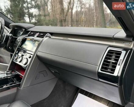 Сірий Ленд Ровер Діскавері, об'ємом двигуна 3 л та пробігом 105 тис. км за 29555 $, фото 118 на Automoto.ua