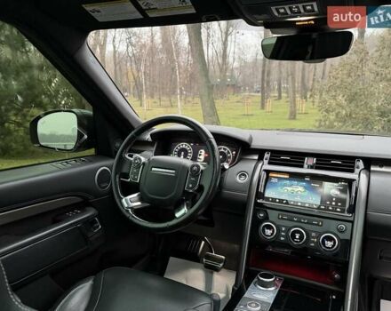 Сірий Ленд Ровер Діскавері, об'ємом двигуна 3 л та пробігом 105 тис. км за 29555 $, фото 129 на Automoto.ua