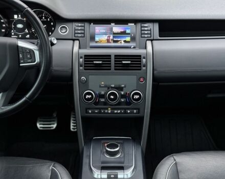 Сірий Ленд Ровер Діскавері, об'ємом двигуна 2 л та пробігом 125 тис. км за 19950 $, фото 15 на Automoto.ua