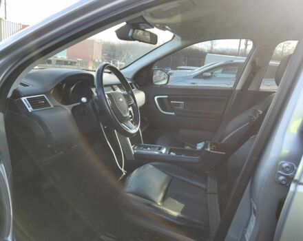 Сірий Ленд Ровер Діскавері, об'ємом двигуна 2 л та пробігом 140 тис. км за 11800 $, фото 5 на Automoto.ua