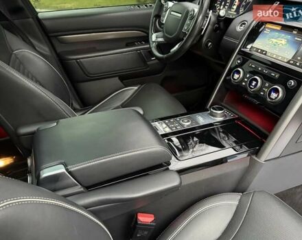 Сірий Ленд Ровер Діскавері, об'ємом двигуна 3 л та пробігом 105 тис. км за 29555 $, фото 120 на Automoto.ua