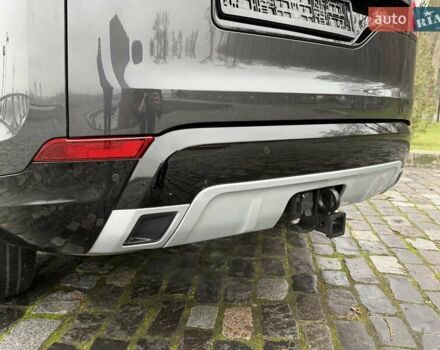 Сірий Ленд Ровер Діскавері, об'ємом двигуна 3 л та пробігом 105 тис. км за 29555 $, фото 69 на Automoto.ua