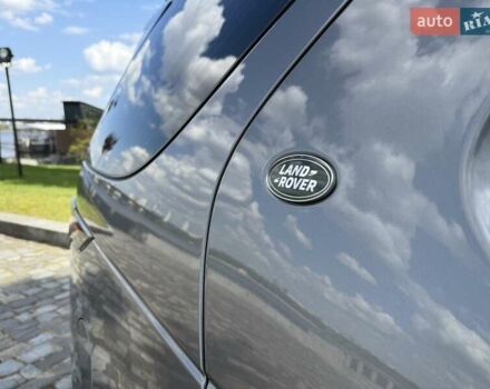 Сірий Ленд Ровер Діскавері, об'ємом двигуна 2 л та пробігом 124 тис. км за 28777 $, фото 26 на Automoto.ua