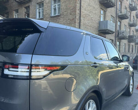 Серый Ленд Ровер Дискавери, объемом двигателя 3 л и пробегом 82 тыс. км за 40500 $, фото 12 на Automoto.ua