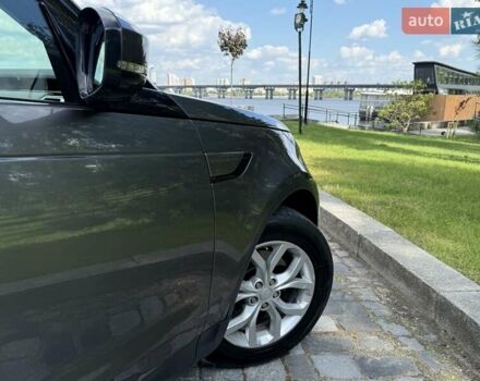 Сірий Ленд Ровер Діскавері, об'ємом двигуна 2 л та пробігом 124 тис. км за 28777 $, фото 38 на Automoto.ua