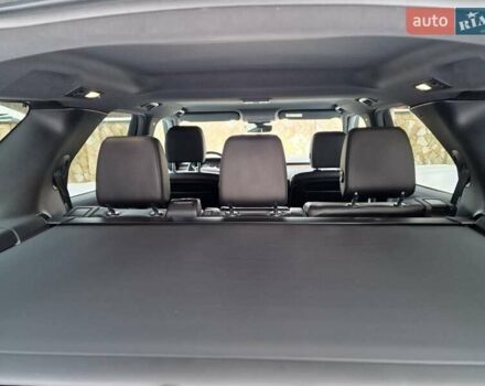 Сірий Ленд Ровер Діскавері, об'ємом двигуна 3 л та пробігом 151 тис. км за 42200 $, фото 24 на Automoto.ua