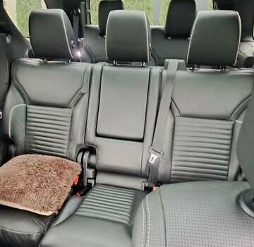 Сірий Ленд Ровер Діскавері, об'ємом двигуна 3 л та пробігом 196 тис. км за 38800 $, фото 8 на Automoto.ua