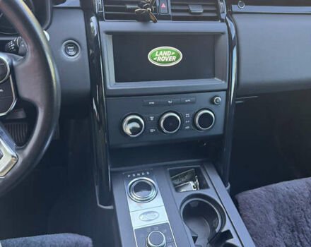 Серый Ленд Ровер Дискавери, объемом двигателя 3 л и пробегом 82 тыс. км за 40500 $, фото 13 на Automoto.ua