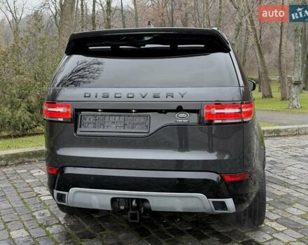 Сірий Ленд Ровер Діскавері, об'ємом двигуна 3 л та пробігом 105 тис. км за 29555 $, фото 46 на Automoto.ua
