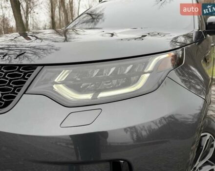 Сірий Ленд Ровер Діскавері, об'ємом двигуна 3 л та пробігом 105 тис. км за 29555 $, фото 11 на Automoto.ua