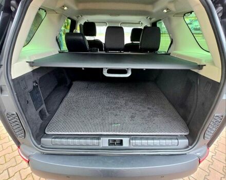 Серый Ленд Ровер Дискавери, объемом двигателя 2 л и пробегом 118 тыс. км за 32200 $, фото 9 на Automoto.ua