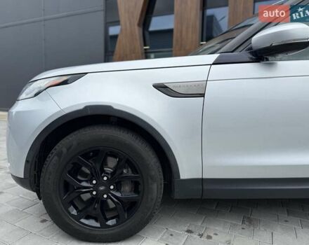 Серый Ленд Ровер Дискавери, объемом двигателя 3 л и пробегом 144 тыс. км за 22800 $, фото 5 на Automoto.ua