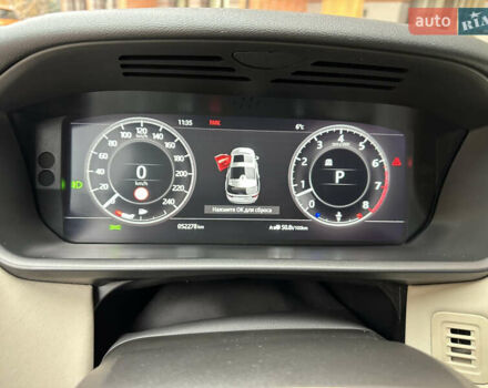 Серый Ленд Ровер Дискавери, объемом двигателя 3 л и пробегом 52 тыс. км за 39500 $, фото 63 на Automoto.ua