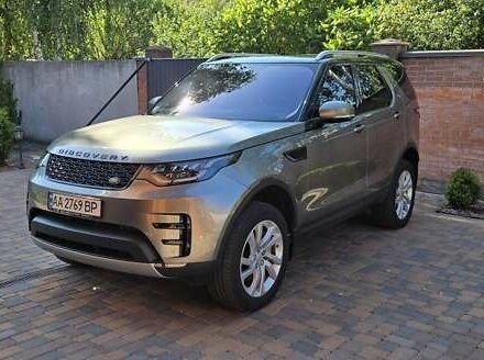 Серый Ленд Ровер Дискавери, объемом двигателя 3 л и пробегом 74 тыс. км за 50000 $, фото 5 на Automoto.ua