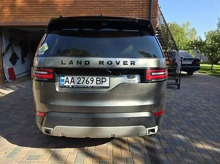 Серый Ленд Ровер Дискавери, объемом двигателя 3 л и пробегом 74 тыс. км за 50000 $, фото 23 на Automoto.ua