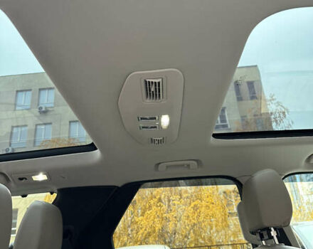 Серый Ленд Ровер Дискавери, объемом двигателя 3 л и пробегом 52 тыс. км за 39500 $, фото 97 на Automoto.ua