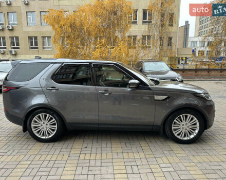 Серый Ленд Ровер Дискавери, объемом двигателя 3 л и пробегом 52 тыс. км за 39500 $, фото 34 на Automoto.ua