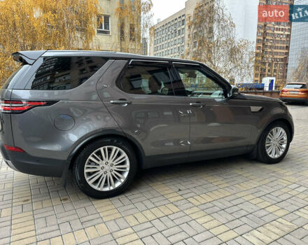 Серый Ленд Ровер Дискавери, объемом двигателя 3 л и пробегом 52 тыс. км за 39500 $, фото 13 на Automoto.ua