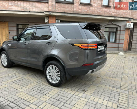 Серый Ленд Ровер Дискавери, объемом двигателя 3 л и пробегом 52 тыс. км за 39500 $, фото 55 на Automoto.ua
