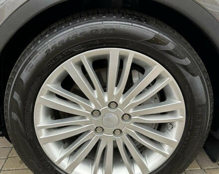 Серый Ленд Ровер Дискавери, объемом двигателя 3 л и пробегом 52 тыс. км за 39500 $, фото 117 на Automoto.ua