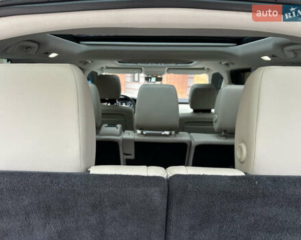 Серый Ленд Ровер Дискавери, объемом двигателя 3 л и пробегом 52 тыс. км за 39500 $, фото 85 на Automoto.ua