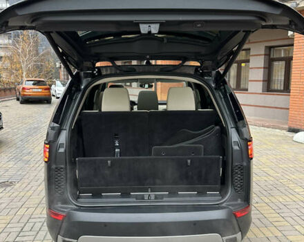 Серый Ленд Ровер Дискавери, объемом двигателя 3 л и пробегом 52 тыс. км за 39500 $, фото 83 на Automoto.ua