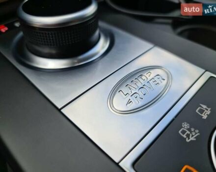 Серый Ленд Ровер Дискавери, объемом двигателя 2 л и пробегом 100 тыс. км за 41500 $, фото 26 на Automoto.ua