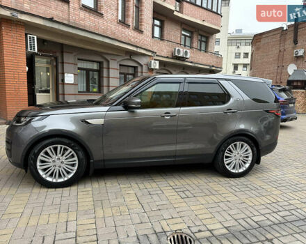 Серый Ленд Ровер Дискавери, объемом двигателя 3 л и пробегом 52 тыс. км за 39500 $, фото 1 на Automoto.ua