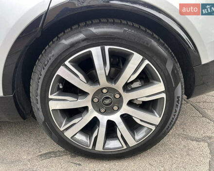 Серый Ленд Ровер Дискавери, объемом двигателя 2.99 л и пробегом 99 тыс. км за 36700 $, фото 9 на Automoto.ua