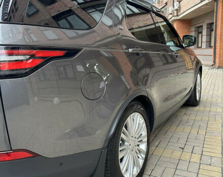 Серый Ленд Ровер Дискавери, объемом двигателя 3 л и пробегом 52 тыс. км за 39500 $, фото 39 на Automoto.ua