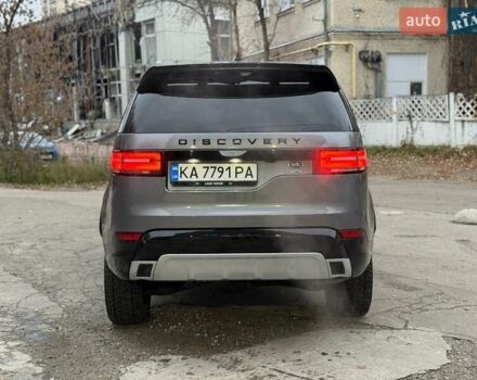 Сірий Ленд Ровер Діскавері, об'ємом двигуна 2 л та пробігом 83 тис. км за 42000 $, фото 5 на Automoto.ua