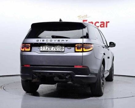 Серый Ленд Ровер Дискавери, объемом двигателя 2 л и пробегом 48 тыс. км за 21000 $, фото 3 на Automoto.ua