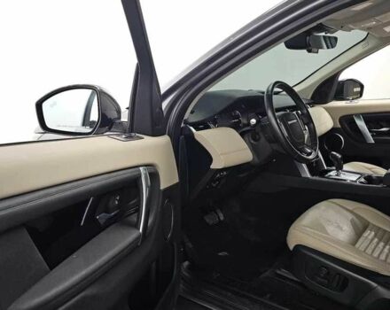 Серый Ленд Ровер Дискавери, объемом двигателя 2 л и пробегом 48 тыс. км за 21000 $, фото 5 на Automoto.ua