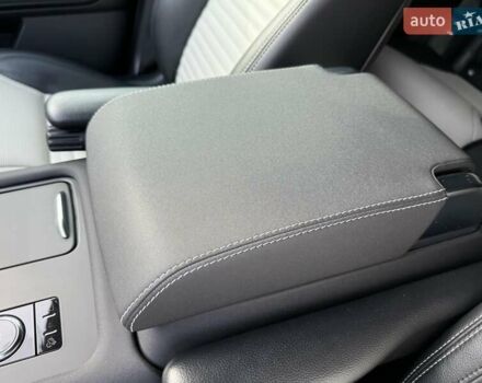 Серый Ленд Ровер Дискавери, объемом двигателя 3 л и пробегом 94 тыс. км за 48000 $, фото 45 на Automoto.ua