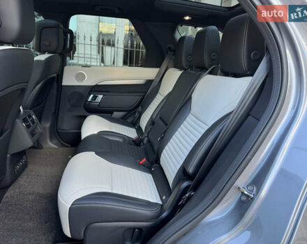Ленд Ровер Дискавери 2021 в Киеве на Automoto.ua Серый Ленд Ровер Дискавери, объемом двигателя 3 л и пробегом 54 тыс. км за 58700 $, фото 34 на Automoto.ua