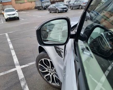 Сірий Ленд Ровер Діскавері, об'ємом двигуна 2.99 л та пробігом 65 тис. км за 76500 $, фото 3 на Automoto.ua