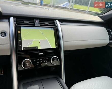 Серый Ленд Ровер Дискавери, объемом двигателя 3 л и пробегом 94 тыс. км за 48000 $, фото 40 на Automoto.ua