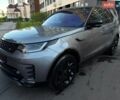 Сірий Ленд Ровер Діскавері, об'ємом двигуна 2 л та пробігом 63 тис. км за 49333 $, фото 8 на Automoto.ua