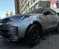 Сірий Ленд Ровер Діскавері, об'ємом двигуна 2 л та пробігом 63 тис. км за 49333 $, фото 5 на Automoto.ua