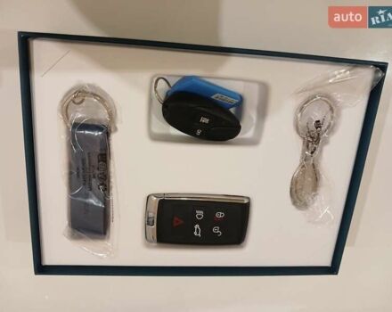 Серый Ленд Ровер Дискавери, объемом двигателя 3 л и пробегом 99 тыс. км за 49900 $, фото 19 на Automoto.ua