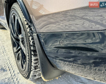 Сірий Ленд Ровер Діскавері, об'ємом двигуна 3 л та пробігом 45 тис. км за 78000 $, фото 49 на Automoto.ua