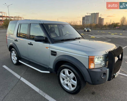 Серый Ленд Ровер Дискавери, объемом двигателя 2.72 л и пробегом 361 тыс. км за 12000 $, фото 1 на Automoto.ua