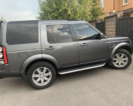 Сірий Ленд Ровер Діскавері, об'ємом двигуна 3 л та пробігом 380 тис. км за 27000 $, фото 1 на Automoto.ua