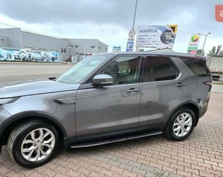 Ленд Ровер Дискавери 2018 в Киеве на Automoto.ua Серый Ленд Ровер Дискавери, объемом двигателя 2 л и пробегом 118 тыс. км за 35500 $, фото 1 на Automoto.ua