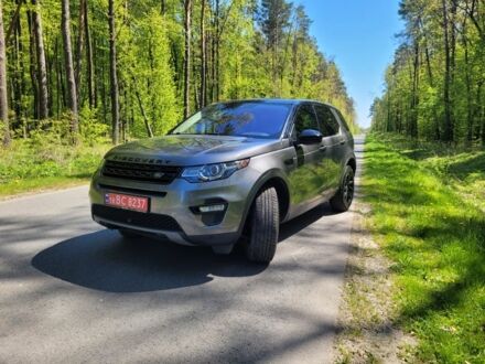 Сірий Ленд Ровер Діскавері, об'ємом двигуна 2 л та пробігом 169 тис. км за 16288 $, фото 1 на Automoto.ua