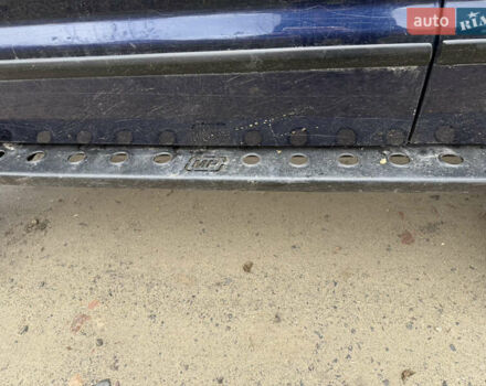 Ленд Ровер Дискавери 2004 в Львове на Automoto.ua Синий Ленд Ровер Дискавери, объемом двигателя 3.95 л и пробегом 232 тыс. км за 16499 $, фото 8 на Automoto.ua