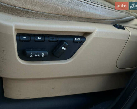 Синий Ленд Ровер Дискавери, объемом двигателя 2.7 л и пробегом 300 тыс. км за 12540 $, фото 14 на Automoto.ua