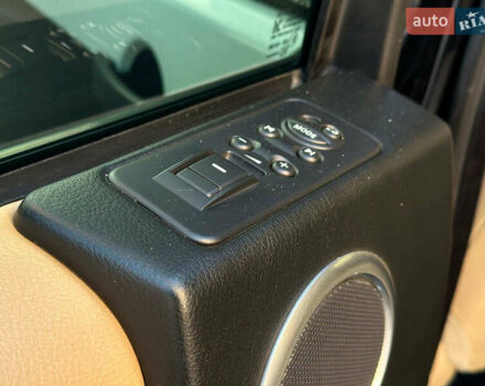 Синий Ленд Ровер Дискавери, объемом двигателя 2.7 л и пробегом 300 тыс. км за 12540 $, фото 21 на Automoto.ua