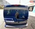 Синий Ленд Ровер Дискавери, объемом двигателя 3 л и пробегом 152 тыс. км за 22500 $, фото 2 на Automoto.ua